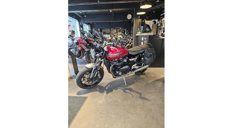 TRIUMPH SPEED TWIN 1200