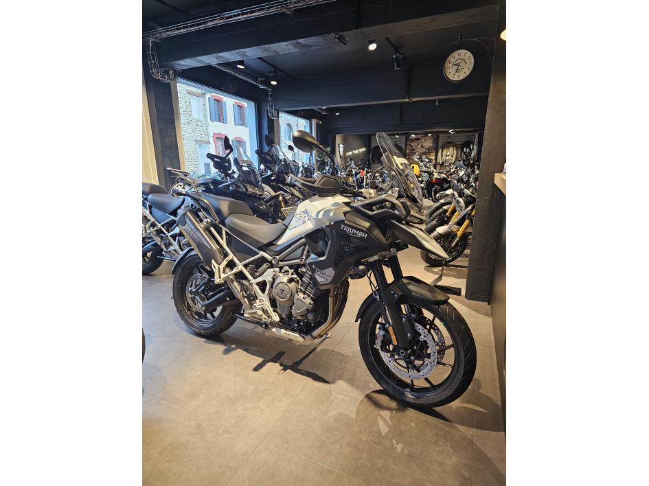 TRIUMPH TIGER 1200 GT PRO