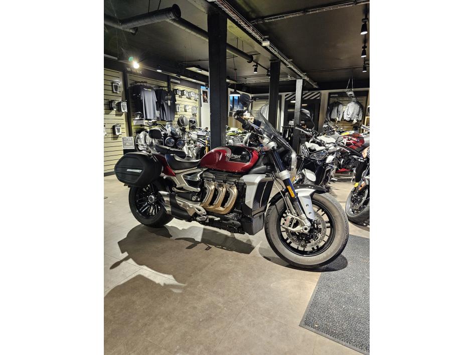 TRIUMPH ROCKET 3 R