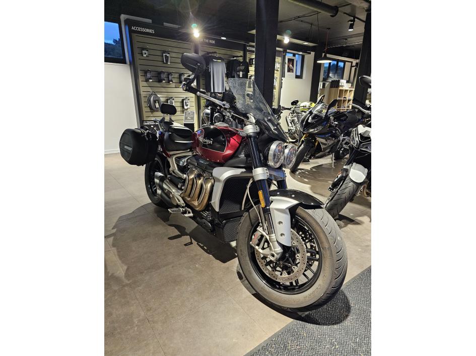 TRIUMPH ROCKET 3 R
